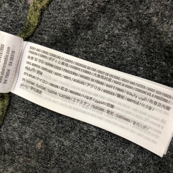 Wool A&F Cardigan - Picture 4 of 4